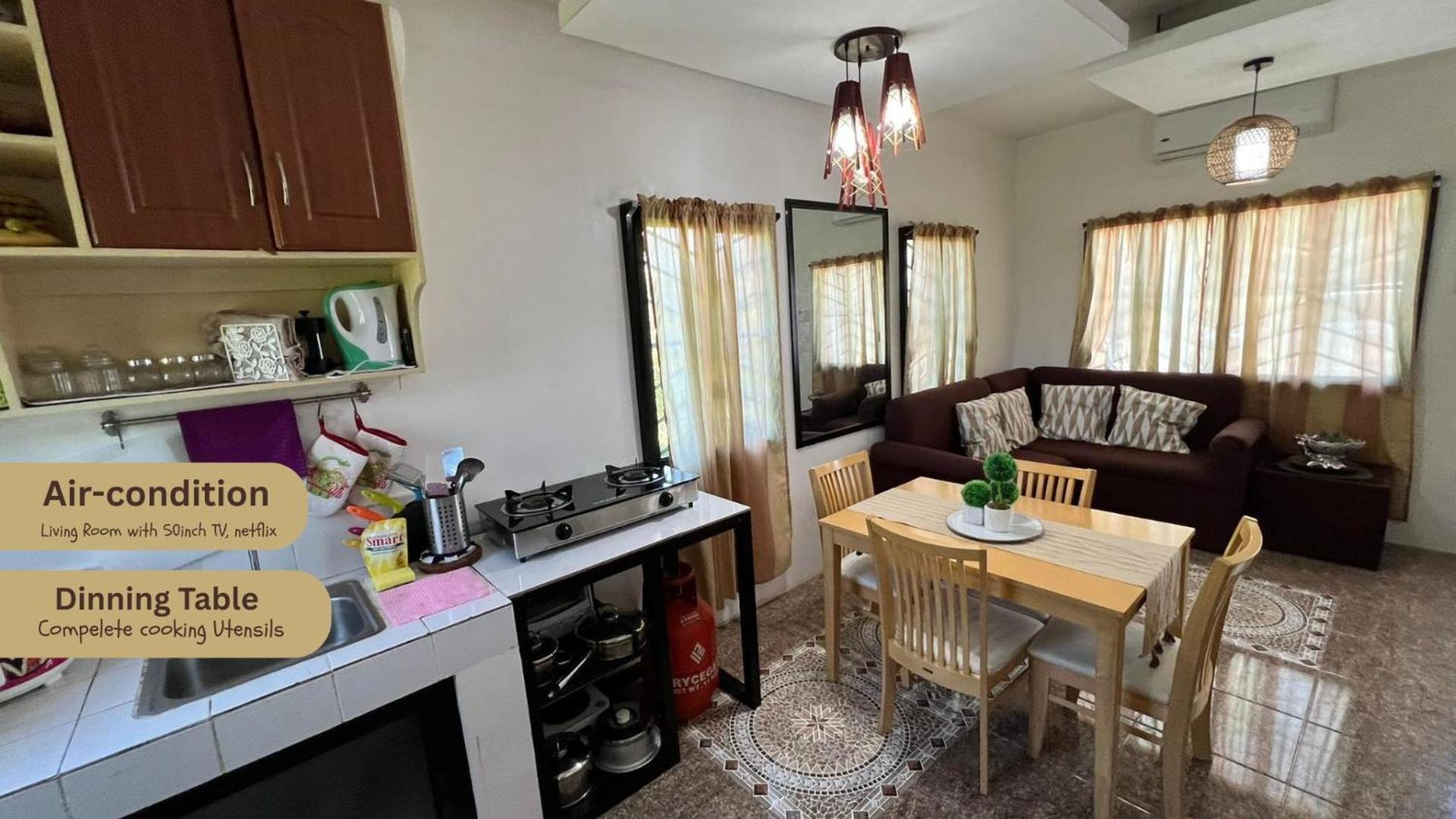 Beach Resorts Walking Distance To The Town House Davao Экстерьер фото